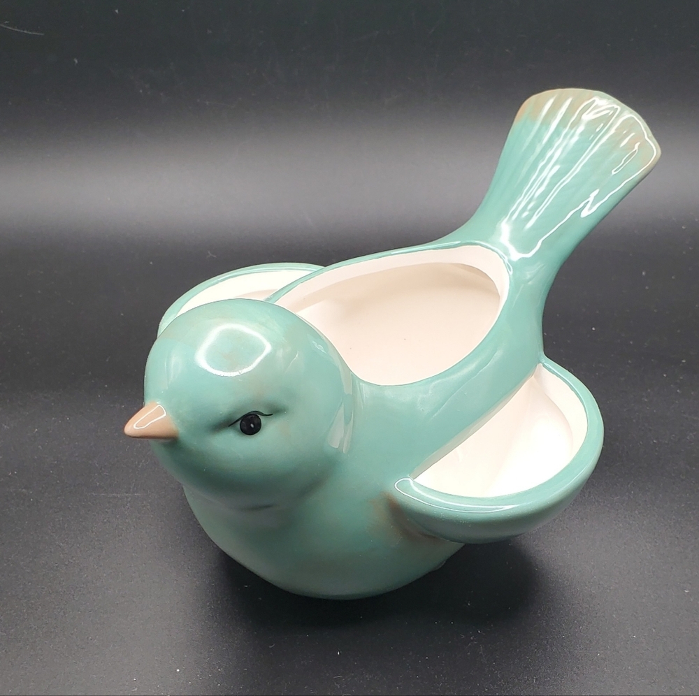 Sagebrook Home Dolomite Bird Flower Pot/ Planter